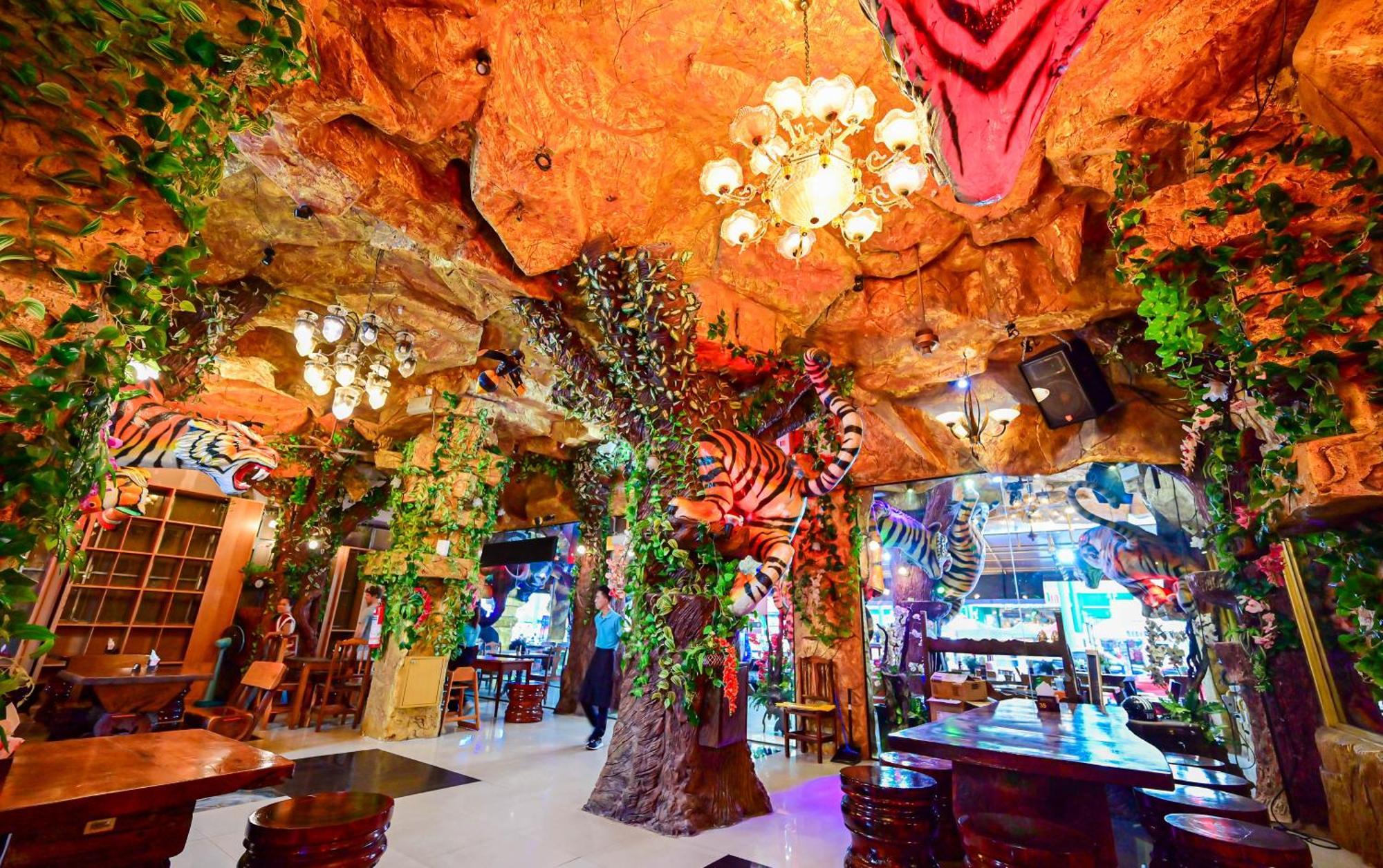Tiger Complex Hotel Patong Ngoại thất bức ảnh