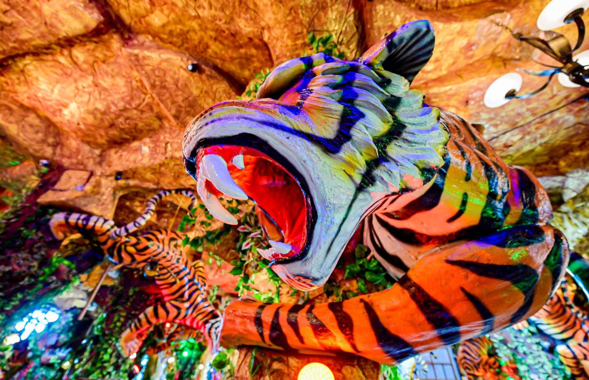Tiger Complex Hotel Patong Ngoại thất bức ảnh